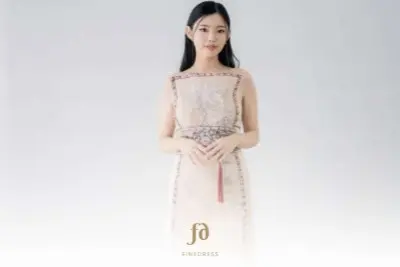 Inspirasi Gaun Sangjit Elegan yang Banyak Dipilih Calon Pengantin Modern